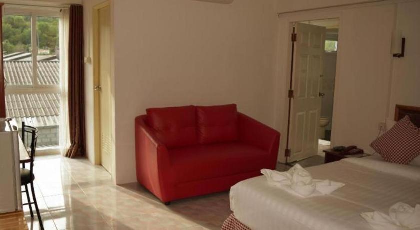Hotel De Ratt Phuket Patong Exteriör bild